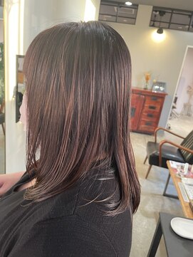 ワ ヘアー(wa-hair) お仕事でも大丈夫なハイライト×髪質改善×レイヤースタイル