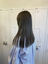 アム(amu) オリーブベージュ×ぷつっとカット