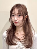 ユニコ(unico)&nbsp;韓国風/レイヤー/小顔/前髪カット/髪質改善/グレージュ/透明感