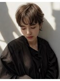 「黒髪ボブルフネビージュ小顔ワンレン」