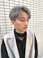 アグラントープ(a Gland taupe)&nbsp;センターパート刈り上げツーブロックマッシュ