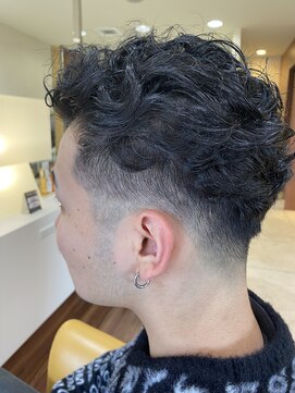 サンロード ヴィフ SUNROAD vif メンズパーマ