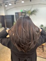 メリー オオサカ(Merly Osaka)&nbsp;流行りのレイヤーカット