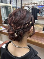 チューズデー(TUESDAY)&nbsp;シニヨン