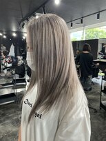 レゴリス(REGOLITH)&nbsp;ホワイトベージュ