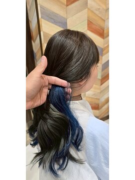 アース 千葉店(HAIR&MAKE EARTH) インナーカラー、インディゴブルー