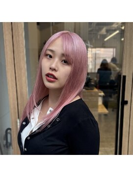 リベロ 柏(Libero) 柔らかいピンクカラー