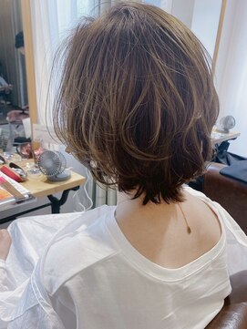 モーラ サロン 高石店(MOLLA) 30代40代白髪ぼかしハイライト×ナチュラル透明感アッシュカラー