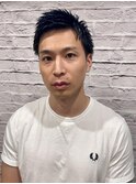 ツーブロック束感ショートアップバング