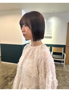 ヘアーブレイス(hair brace) 小顔ボブ【荒井悠葵】