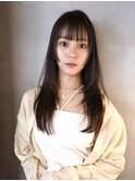 ロングレイヤー顔周りレイヤーハッシュカット透明感カラー