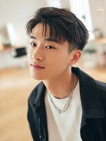 ラファンジュ ヘアー(Rohange hair)&nbsp;メンズカット/センターパート/ニュアンスヘア/ツーブロック