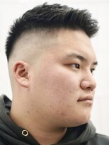 メリケンバーバーショップ コウベ(MERICAN BARBERSHOP KOBE)&nbsp;メンズカットバーバースタイルフェザーアップN2