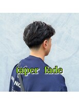 カムレイド フォー ライフ(COMRADE 4 LIFE) テーパーフェードにパーマならコレ! 担当 西村