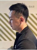 フェードカットスタイル【BARBER-BAR】