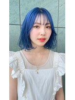 アルファレイズ ヘア ユニット(alphareiz hair unit) ブルーヘアーでシンプルなボブもオシャレに！