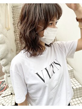 モルニ(MORNI) シルキーベージュ_マロンベージュ Aラインボブ かきあげ