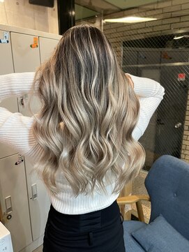 ラフ(LAFF) #黒髪#ボブルフ#ネビージュ#小顔#ワンレン