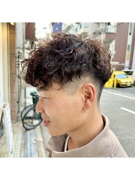 ハシゴ(hasigo.) メンズパーマ大阪　スペインカール