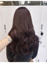 アリュウル 表参道 青山(Allure)&nbsp;深みのあるワインレッド×レイヤーカット！KAKO