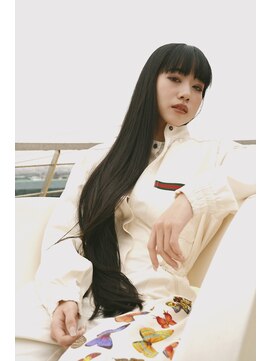 イー(E) アッシュブラックロング