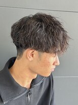 ニアウ 伊勢崎連取店(Niau)&nbsp;波巻きスパイラルパーマツイストスパイラルパーマシャドウパーマ