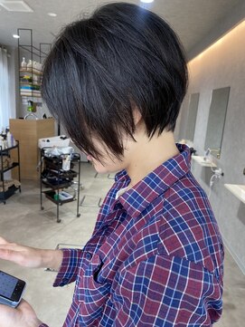 アルファ ヘアー(ALPHA HAIR) 【首に沿う襟足】ショートヘア☆