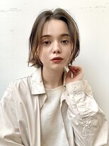 オフ(off)&nbsp;軽やかなショートボブ