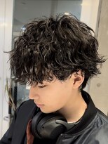 フィフス 天神大名(fifth) 天神大名波巻きパーマメンズカットラウンドマッシュ30代19時以降