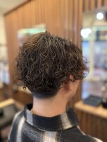リル 西宮(LiL')&nbsp;【LiL'西宮】メンズツーブロックパーマ