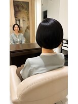 ヘア&エステ ヒロイン 西武池袋店&nbsp;大人上品艶感コンパクトショートボブスタイルヘア。