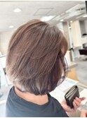 柔らか艶ボブグランマッシュ