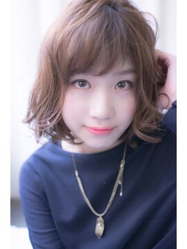 ヴィークス ヘア(vicus hair) ふわっと揺れる「ナチュラルボブ」