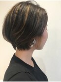 くびれショートボブ【レーヴ】