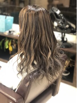 ヘアーメイク ララ(HAIR MAKE LALA) しっかりハイライト