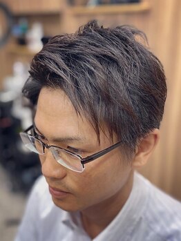 メンズヘアー ハサミ(men`s hair)の写真/朝9時～21時まで営業◎仕事帰りにさくっと寄れてリフレッシュ♪ビジネスでもOFFでも◎なスタイルをご提案!!