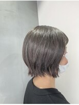 リーオオサカ(Lee Osaka)&nbsp;【Lee大阪店】垢抜けグレージュ ショートボブ/新出奈津樹