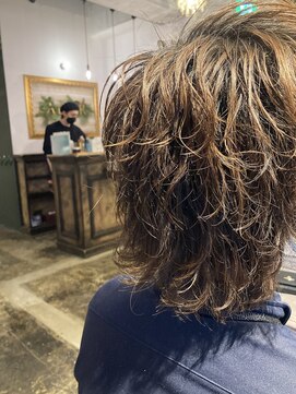 アドール(ADOR) スパイラルパーマ