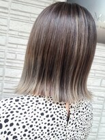 シャムオーツー 国分寺(CHAM:O2)&nbsp;ボブ/バレイヤージュ/グラデーションカラー/ミディアム