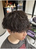 緩め波巻きスパイラルパーマ　ツイストスパイラル　ダウンパーマ