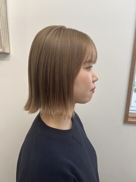 サラソージュ(SARA SO JU) ハイトーンボブスタイル