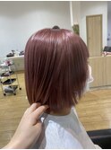 ピンクベージュ/丸みボブ