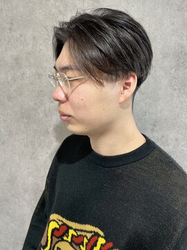 エアー 青山(AIR) メンズビジネスパーソン刈り上げセンターパート髪質改善