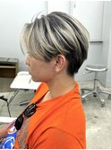 メンズハイトーンシャドールーツセンターパート