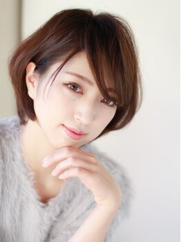 ヘアーキューブ(HAIR CUBE)の写真/髪の状態を見極めて、あなたに合ったトリートメントをご提案!髪の芯から潤い溢れるサラ艶ヘアに♪