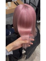 ルル(Lulu)&nbsp;ペールピンクカラーハイトーンボブ
