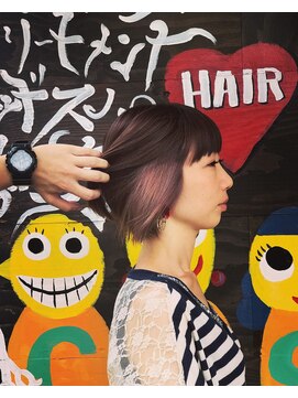 シスコ ヘアーアンドスパ(CiSCO hair and spa) ダメージの少ないブリーチでインナーカラー