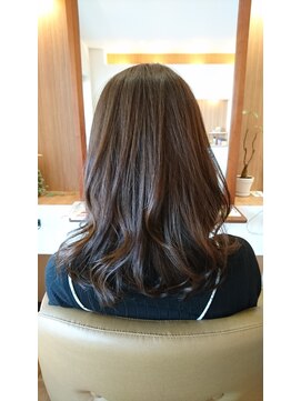 カームヘアー(Calm hair) 白髪が出始めたがどうしようカラー