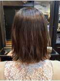 切りっぱなし×アッシュベージュ