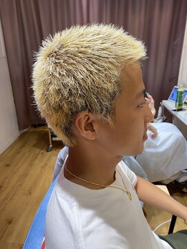 アヴァンス 天王寺店(AVANCE.) メンズスタイル×金髪ショート